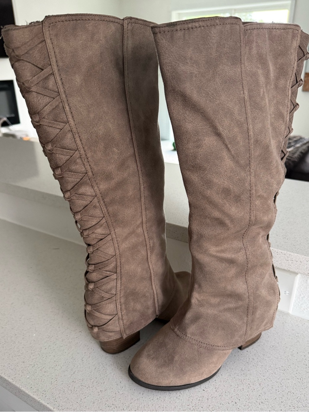 Fergalicious Leesa Taupe Suede Knee-High Lace-Back Boots - size 8 WIDE